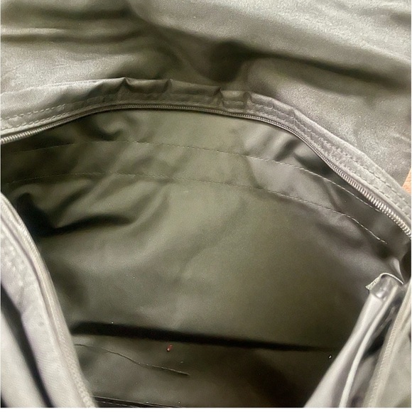 LONGCHAMP- Le Pliage Nylon Messenger Bag - Picture 10 of 12